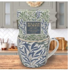 Enhance your coffee experience with this sophisticated and fragrantly rich gift set