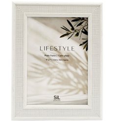Elegant white ribbed photo frame to showcase cherished memories in style